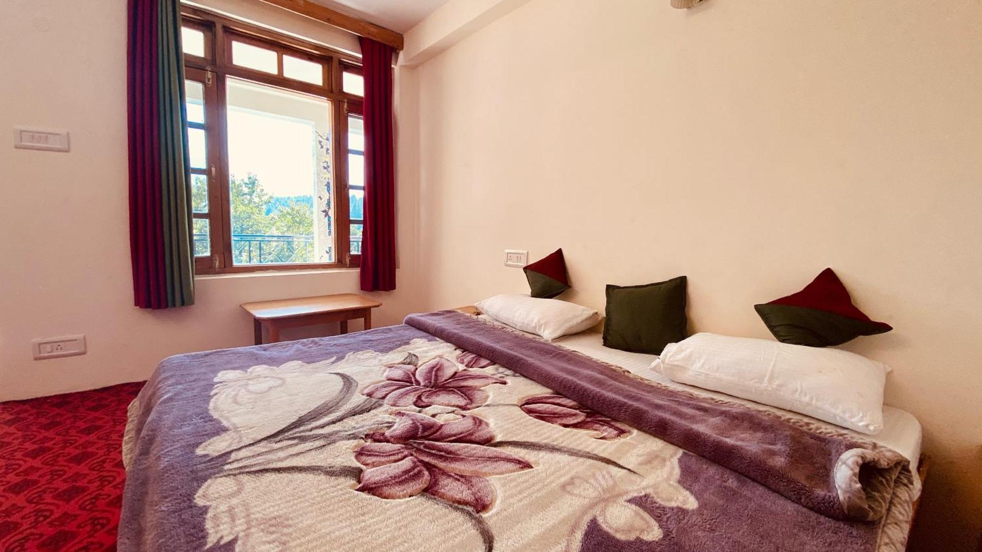 Madpackers Manali Hostel - Manali (Himachal Pradesh), Manali